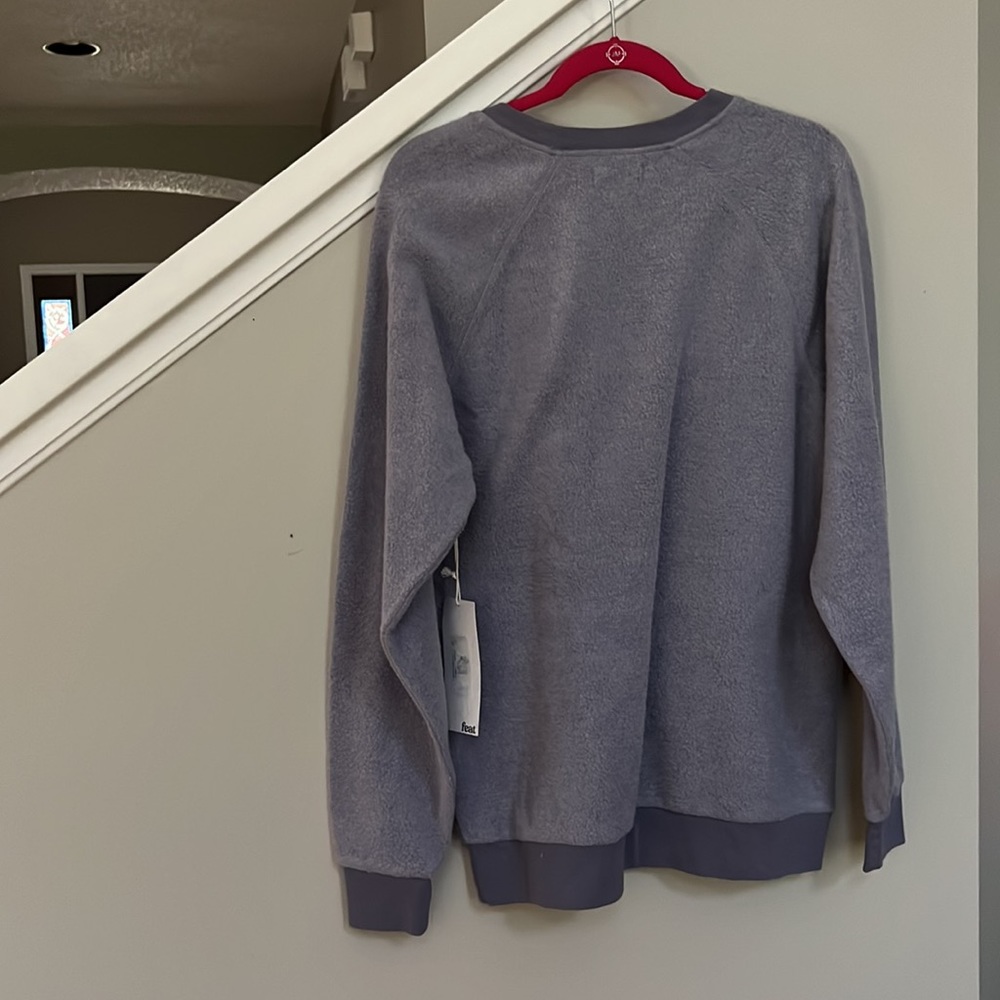 Feat Womens BlanketBlend Crewneck - Picture 4 of 10